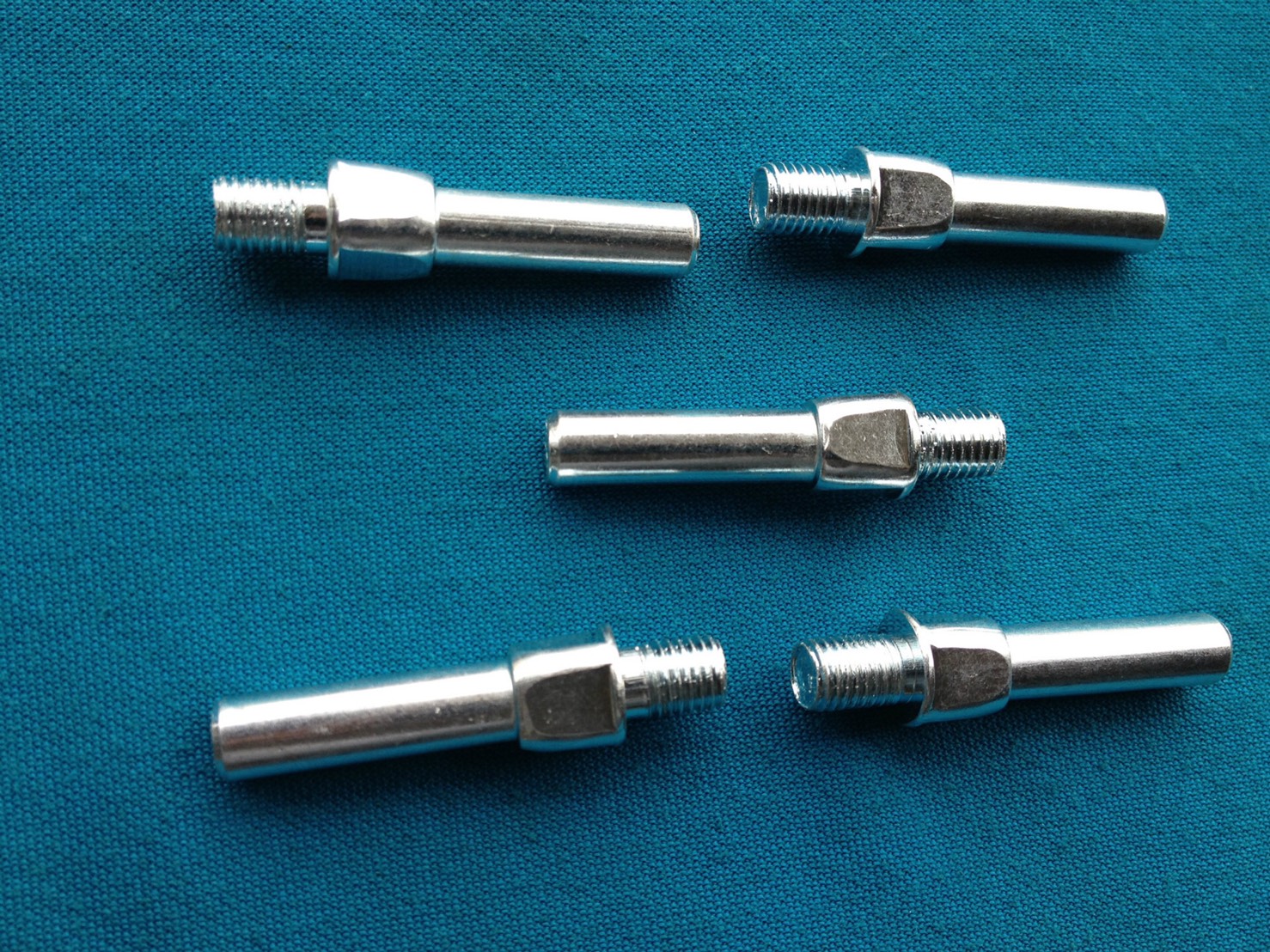 กิงเจริญ รีเวท : ผู้ผลิต ตัวย้ำรีเวท ตัวรีเวท  สกรู สลักแบบต่างๆ เหล็ก อลูมิเนียม ทองเหลือง ทองแดง สแตนเลส