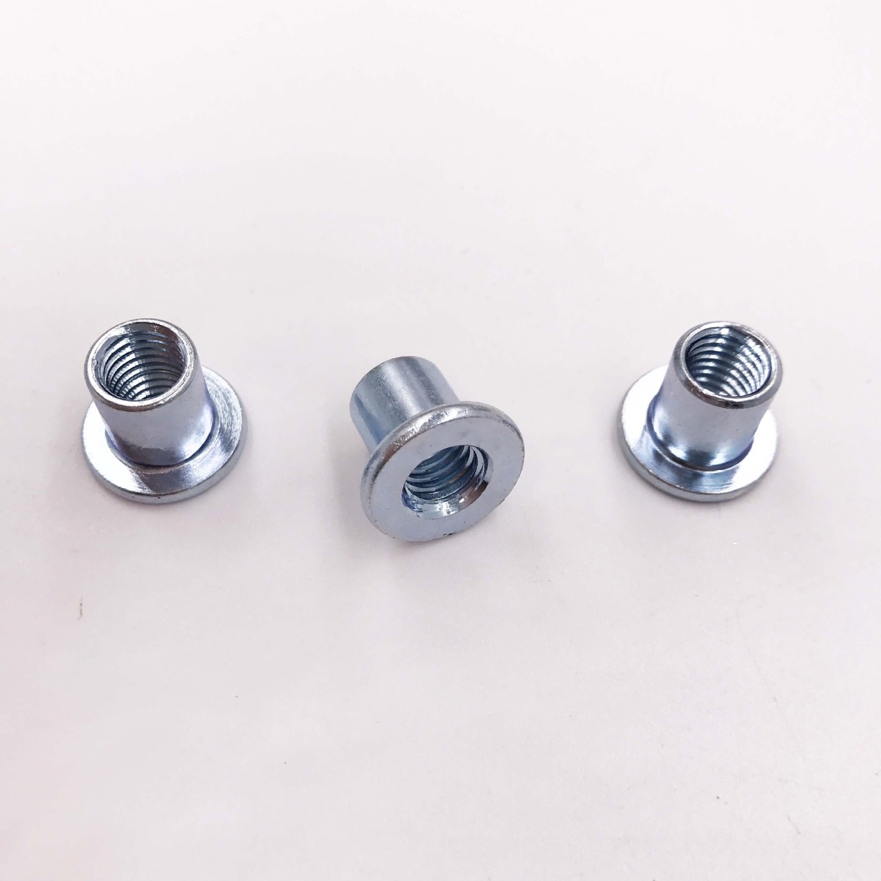 กิงเจริญ รีเวท : ผู้ผลิต ตัวย้ำรีเวท ตัวรีเวท  สกรู สลักแบบต่างๆ เหล็ก อลูมิเนียม ทองเหลือง ทองแดง สแตนเลส